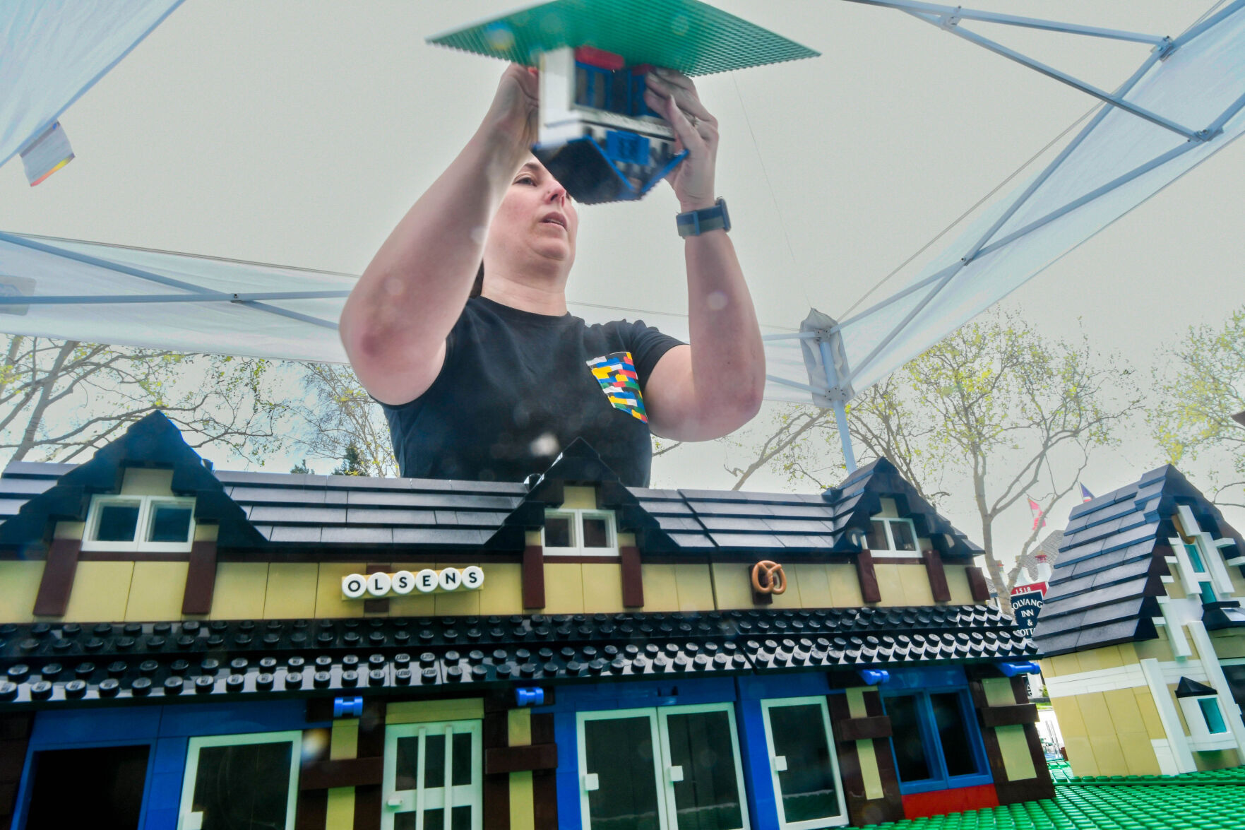 040222 LEGO Solvang 09.JPG